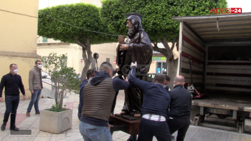 Statua San Francesco di Paola restauro
